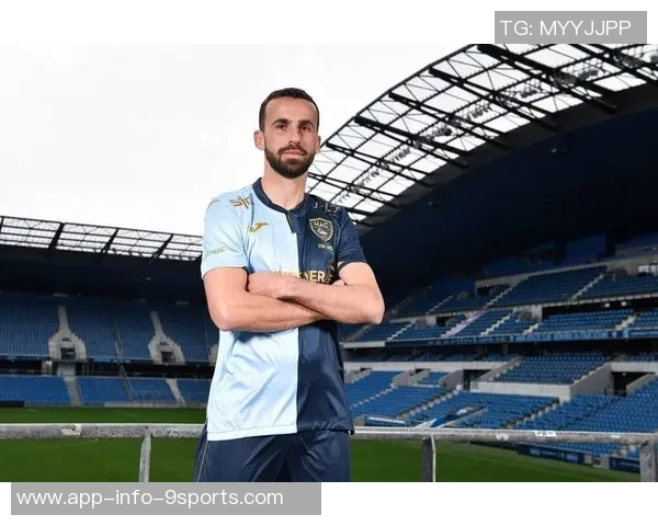 斯特拉斯堡前锋帕尼切利横空出世15项数据领跑法甲前锋榜单