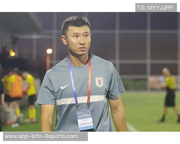 U15国足名单公布周海滨领军54人分两阶段集训含三位旅日球员 U15国足名单公布周海滨领军54人分两阶段集训含三位旅日球员