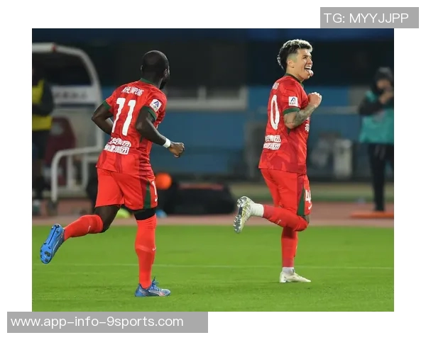 巴乙后腰卡约正式加盟西南某地级市中超俱乐部开启新篇章